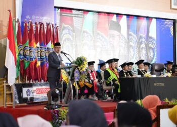 تنصيب الأستاذ الجامعي في مجال فسيولوجيا التمرين في سورابايا