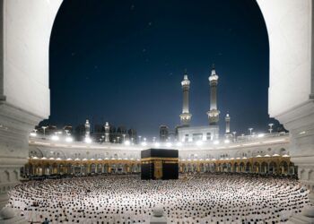 مقالة : حان الوقت لتوزيع بركات الحج من الأرض المقدسة على أرض الوطن